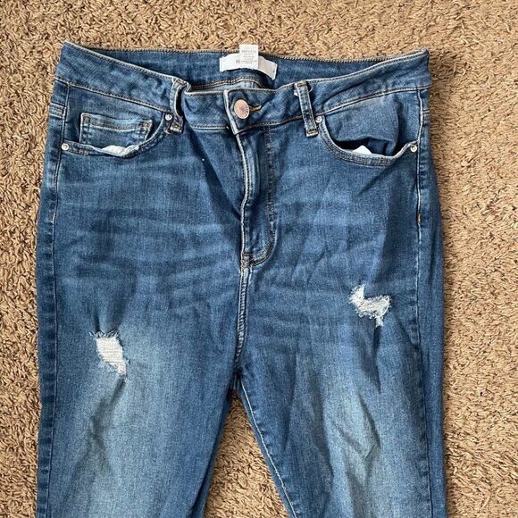 Forever 21 Skinny Distressed Wash Skinny Jeans Size 14 - Picture 2 of 4